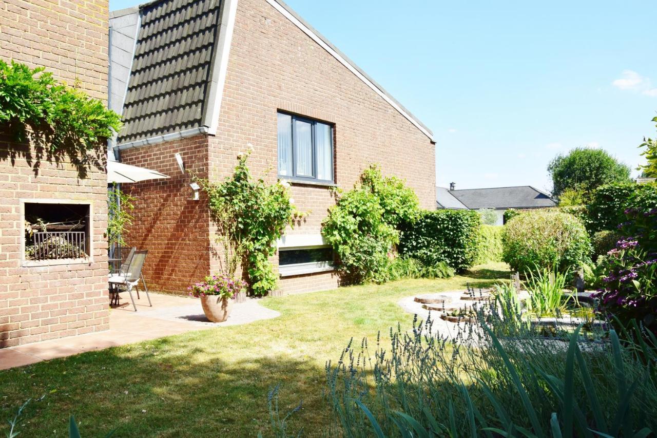 Les Chambourlettes Bed & Breakfast Mons Eksteriør bilde